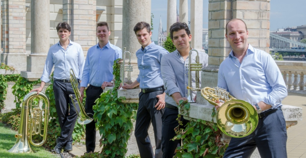 In Medias Brass Quintet & Zsuzsanna Bazsinka