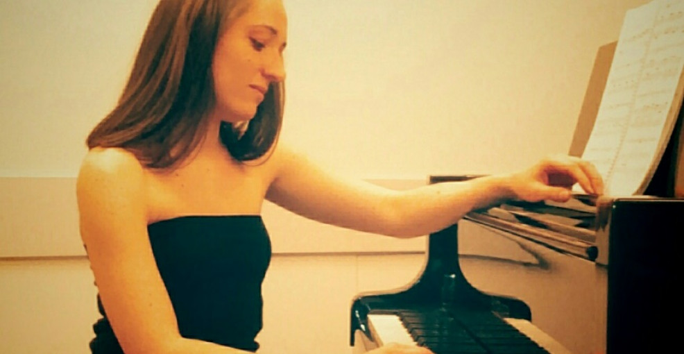 Eszter Magdolna Sotkó  - Piano Accmopaniment Diploma Concert
